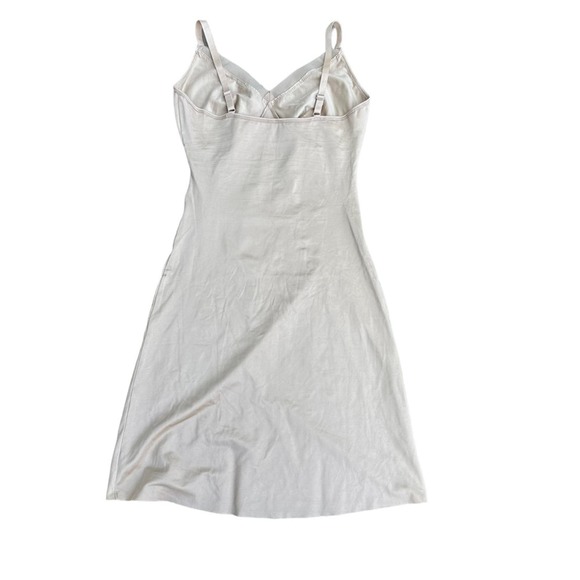 Spanx Slip Dress Womens Shapewear Adjusts Straps Beige Large - Picture 8 of 9